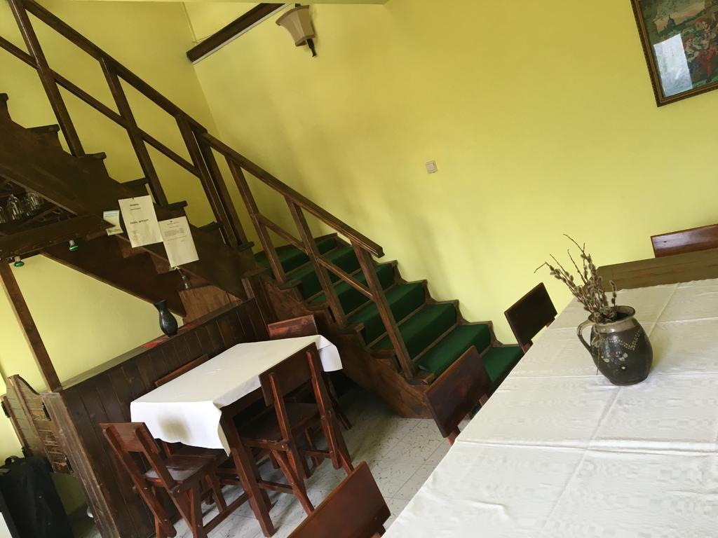 Hotel Betty Panzio Miercurea Ciuc Exterior foto